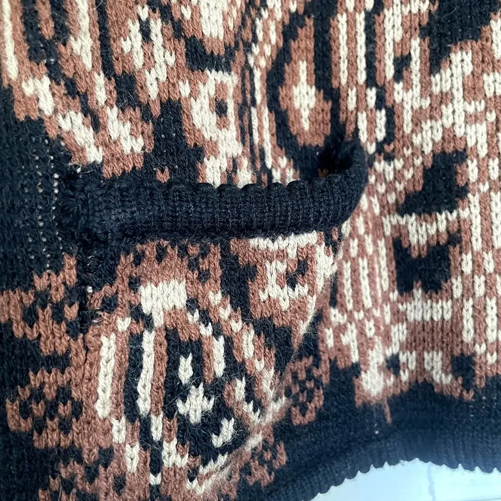 Vintage Tally-Ho Paisley Pattern Button Down U-Neck Cardigan Sweater Size M - Picture 4 of 7